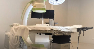 Nuevo equipo Quirúrgico del HCANK: Arco en C, imágenes radiológicas de alta resolución, y una mesa de cirugía radiolúcida.