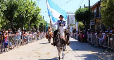 Desfile Tradicionalista en homenaje a José Silva. Desfile Tradicionalista en homenaje a José Silva.