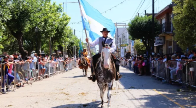 Desfile Tradicionalista en homenaje a José Silva.