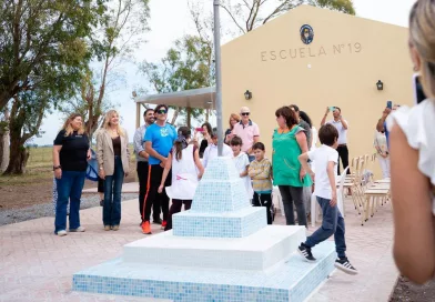 Reconstruyeron la Escuela Rural Nº 19 tras el temporal y comenzó allí el ciclo lectivo 2026.