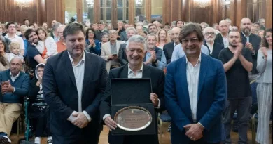 Gustavo López fue distinguido por la Legislatura y publicó una fuerte editorial sobre la actualidad del país.