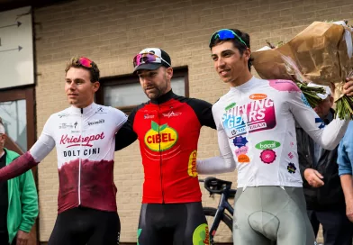 Ciclismo: Octavio Salmón volvió a subirse al podio en Bélgica