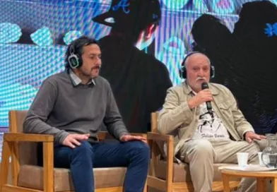 Matías Arrieta y el debate educativo en la Feria del Libro.