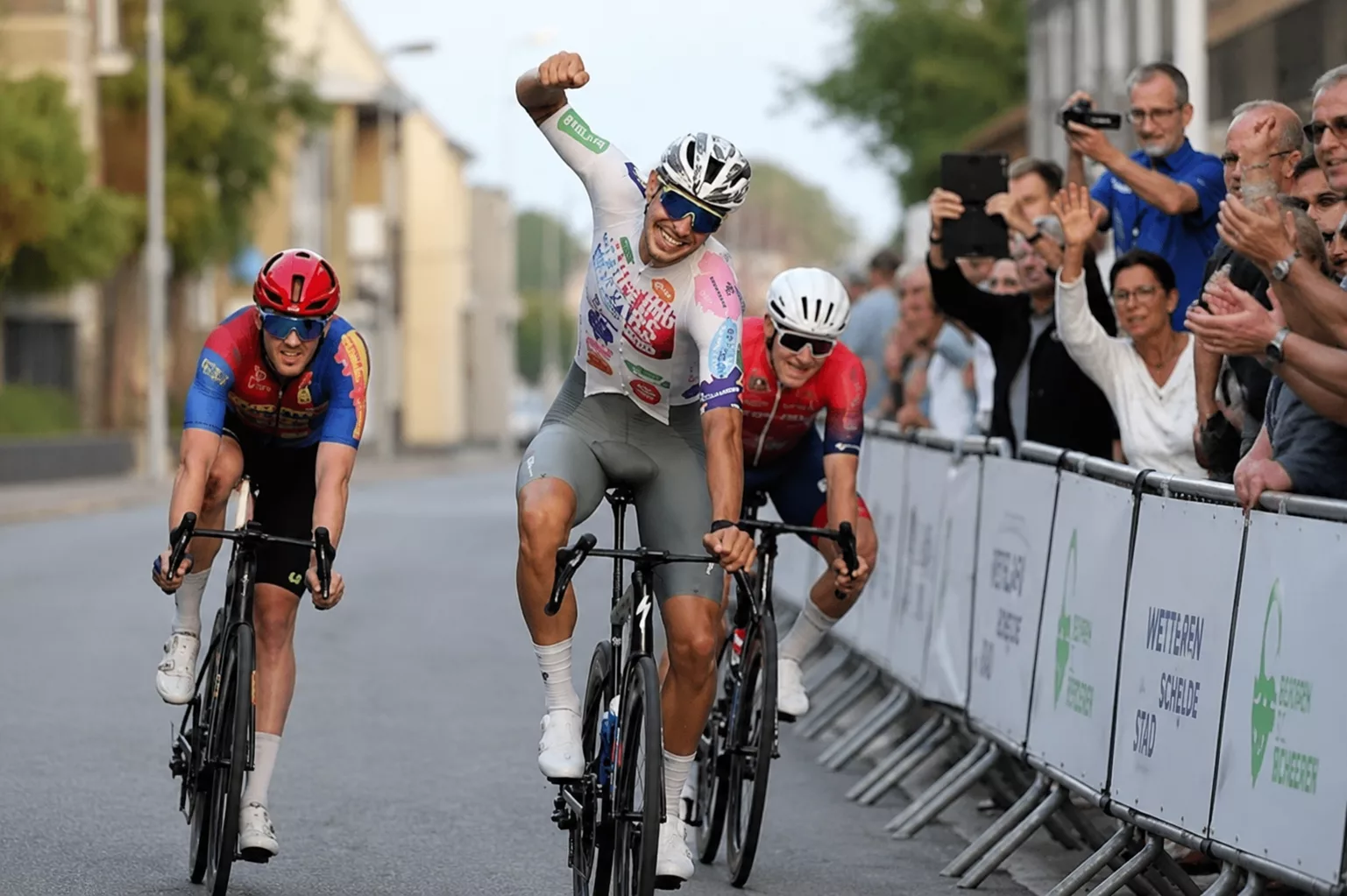 Octavio Salmón brilló en Bélgica con dos triunfos en tres días