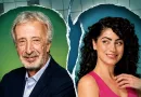 El teatro se enciende con un amor tan imposible como inevitable. El teatro se enciende con un amor tan imposible como inevitable.