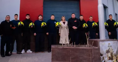 Cañuelas homenajea a sus Bomberos Voluntarios en su día.