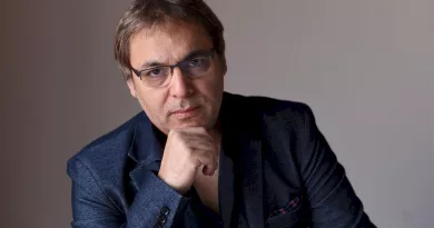 Gabriel Rolón en el Teatro Cañuelas.