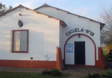 Escuela Nº 18 prepara sus cien años. Escuela Nº 18 prepara sus cien años.
