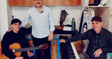 Daniel Roncoli: “Este show es una celebración… donde la milanesa marida bien con el tango”. Daniel Roncoli: “Este show es una celebración… donde la milanesa marida bien con el tango”.