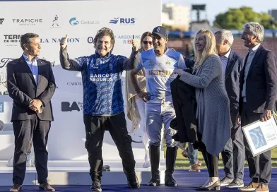 Adolfo Cambiaso fue designado embajador para promocionar el deporte argentino en el mundo. Adolfo Cambiaso fue designado embajador para promocionar el deporte argentino en el mundo.
