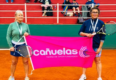Juegos Bonaerenses 2026: Cañuelas sumó cinco medallas y avanzó a semifinales en fútbol y beach vóley. Juegos Bonaerenses 2026: Cañuelas sumó cinco medallas y avanzó a semifinales en fútbol y beach vóley.