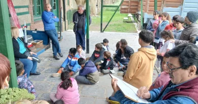 El Ferroclub Cañuelas llevó solidaridad a Arroyo Venado.