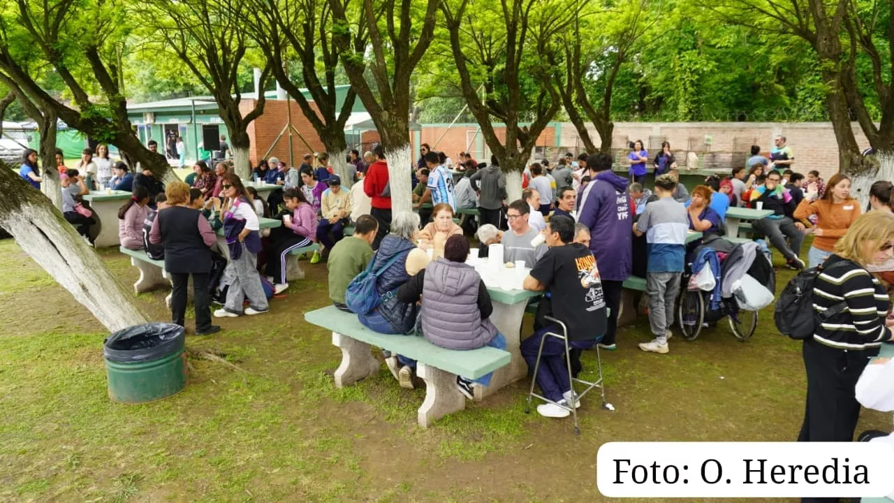 Cañuelas: cerca de 300 chicos participaron de la sexta Jornada de Inclusión organizada por el Club de Leones. Cañuelas: cerca de 300 chicos participaron de la sexta Jornada de Inclusión organizada por el Club de Leones.
